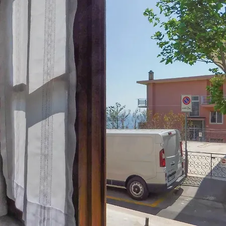 One-bedroom In Apartament San Remo